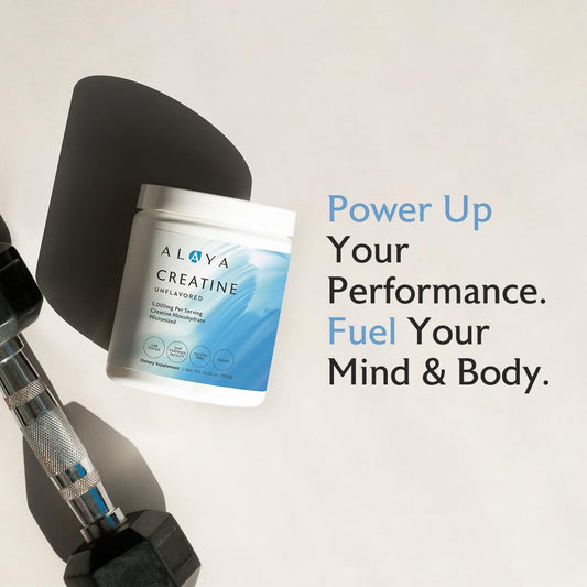 Scoop of Alaya Naturals creatine powder for precise daily dosing