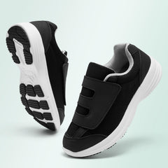 Black diabetic shoe with roomy fit for sensitive feet