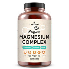 Amandean Magtein Magnesium Complex bottle on a desk, suggesting daily brain support.