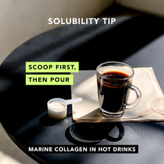 AMANDEAN Marine Collagen dissolving in water for fast, smooth blending.