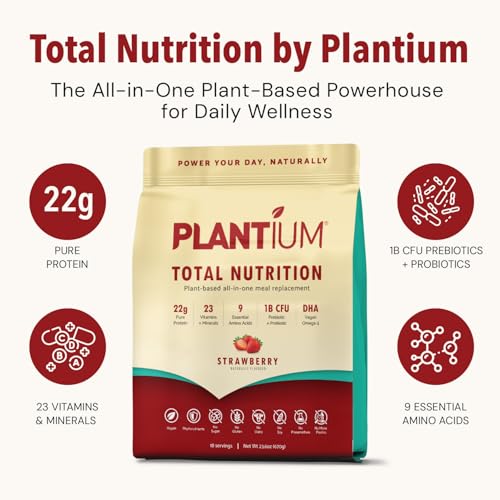 AMAXI Plantium strawberry powder scoop for quick, protein-rich meals.