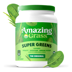 Amazing Grass Greens Blend spirulina powder adds color and nutrients to smoothies