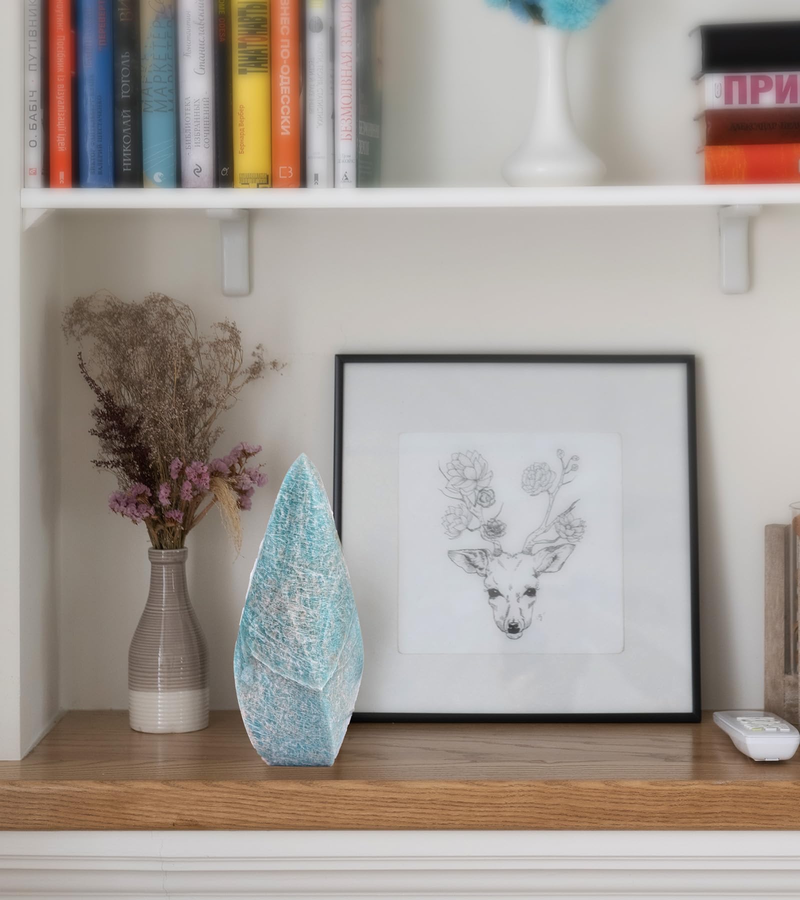 AMOYSTONE desk-decor-spiritual-tool adds aesthetic while cleansing space