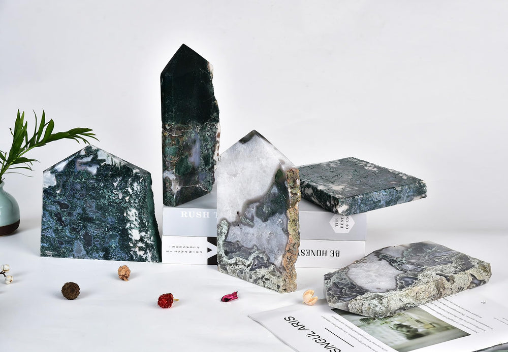 AMOYSTONE Moss Agate Tower decor promotes calm atmosphere.