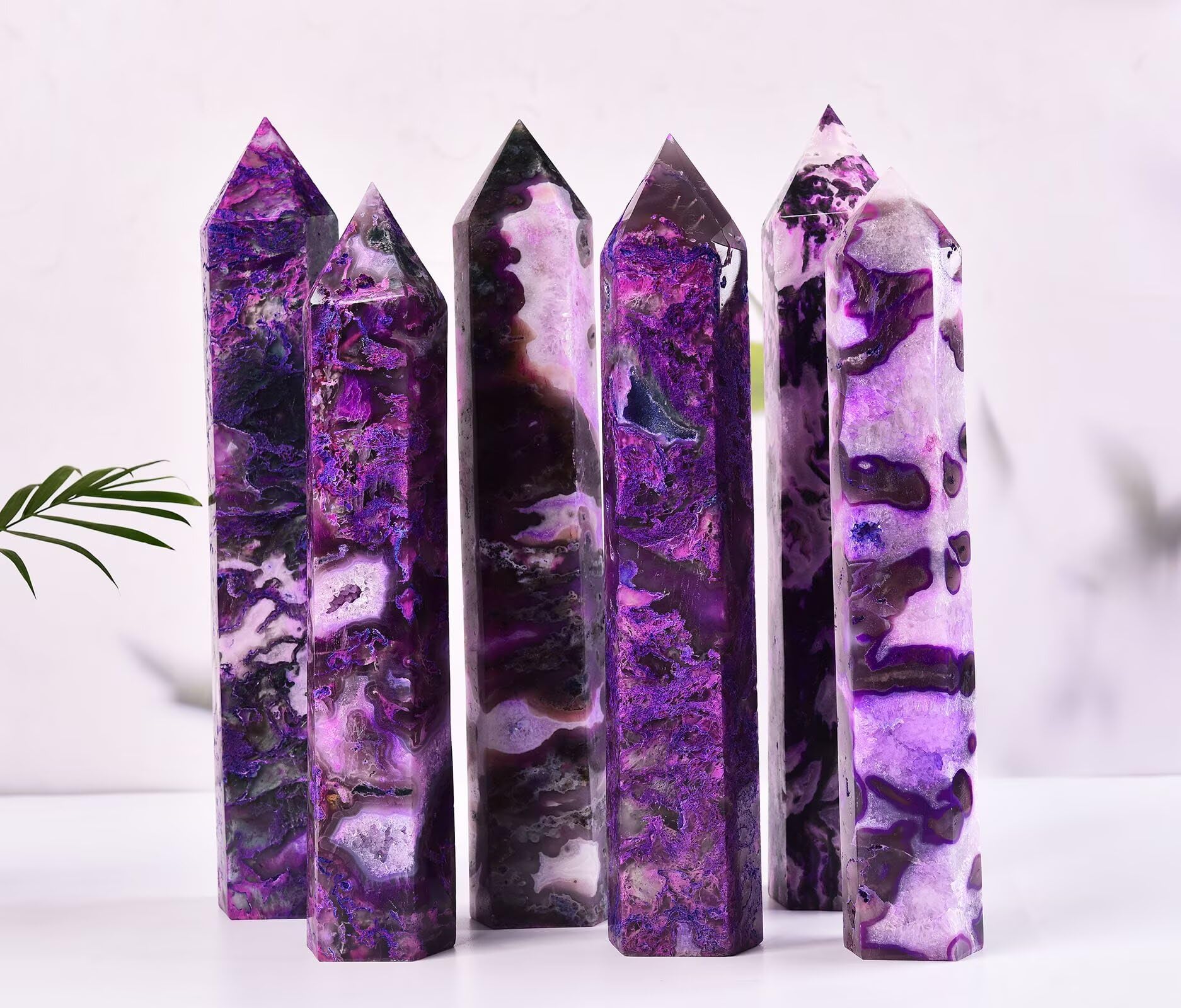 AMOYSTONE natural crystal variation captures a unique decoration piece