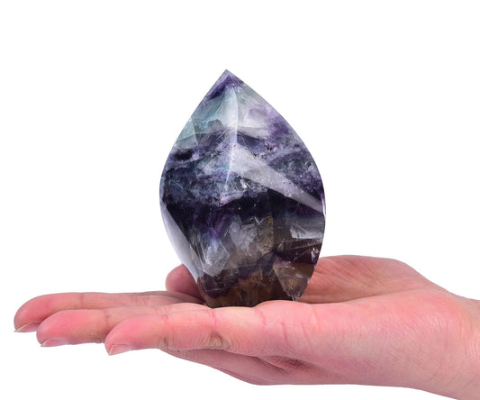 AMOYSTONE spiral-side quartz tower supports meditation ambiance and quiet reflection.