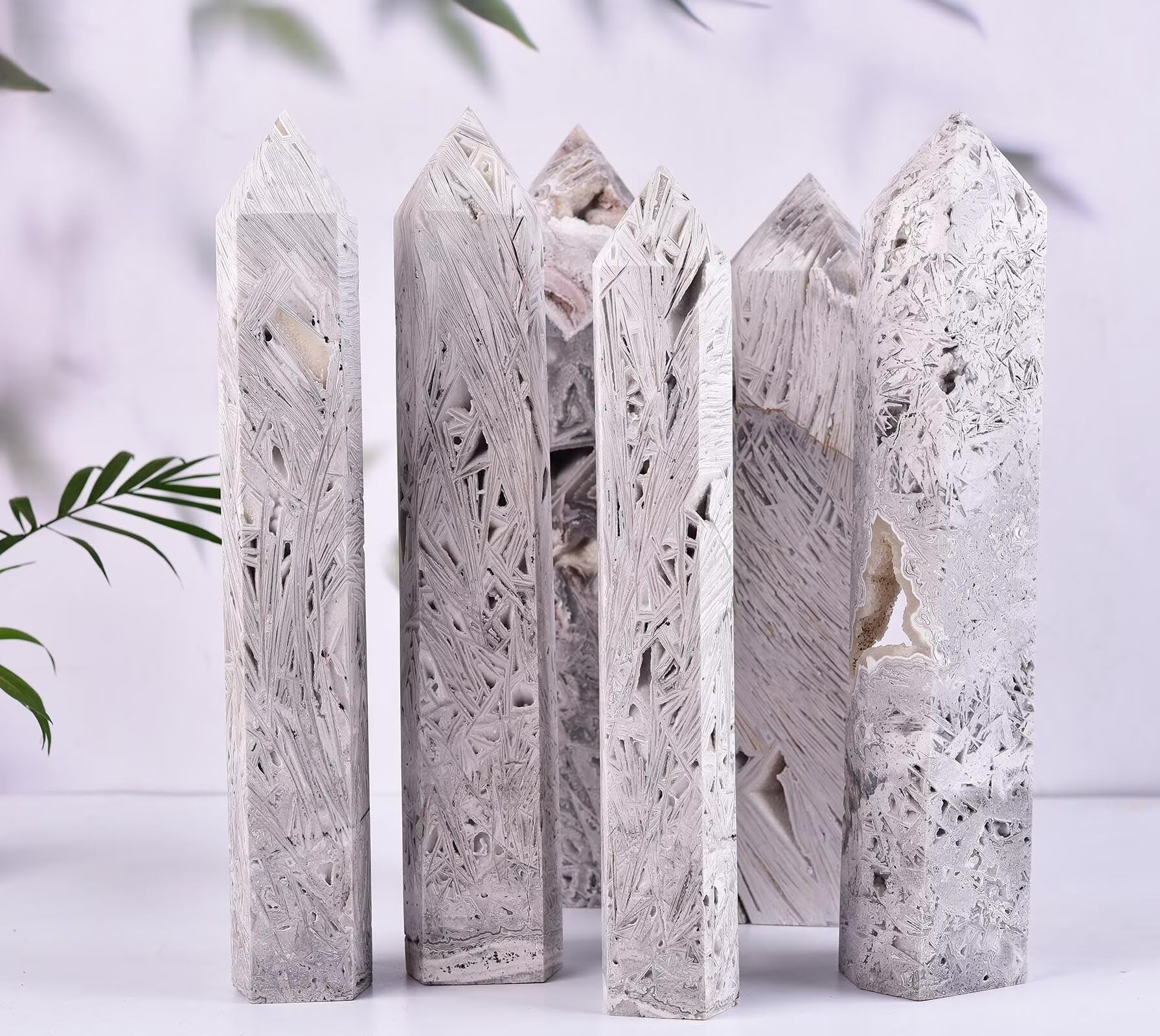 AMOYSTONE wand makes a thoughtful gift for crystal lovers and collectors.