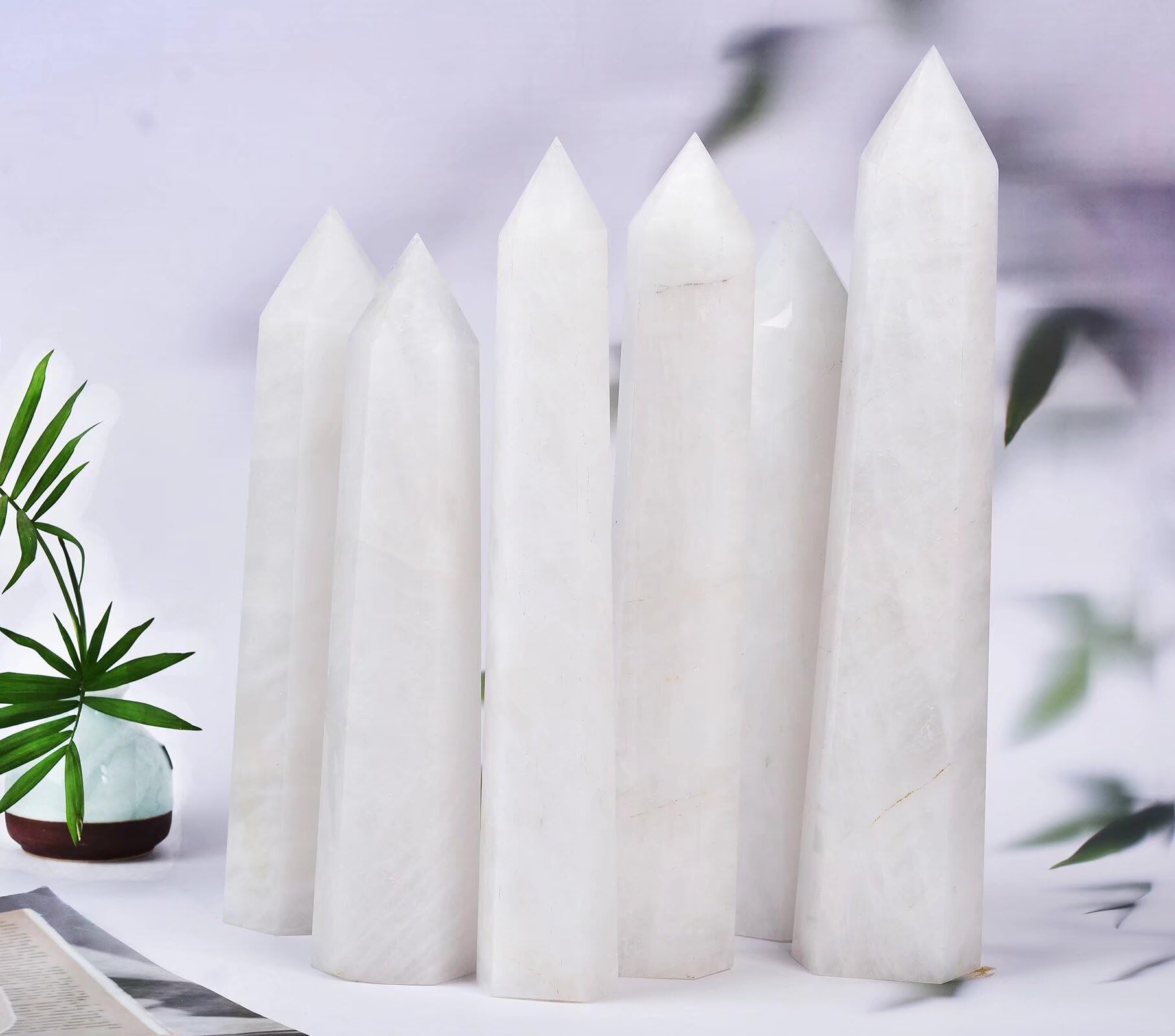 AMOYSTONE white crystal energy for relaxation and reflective practice