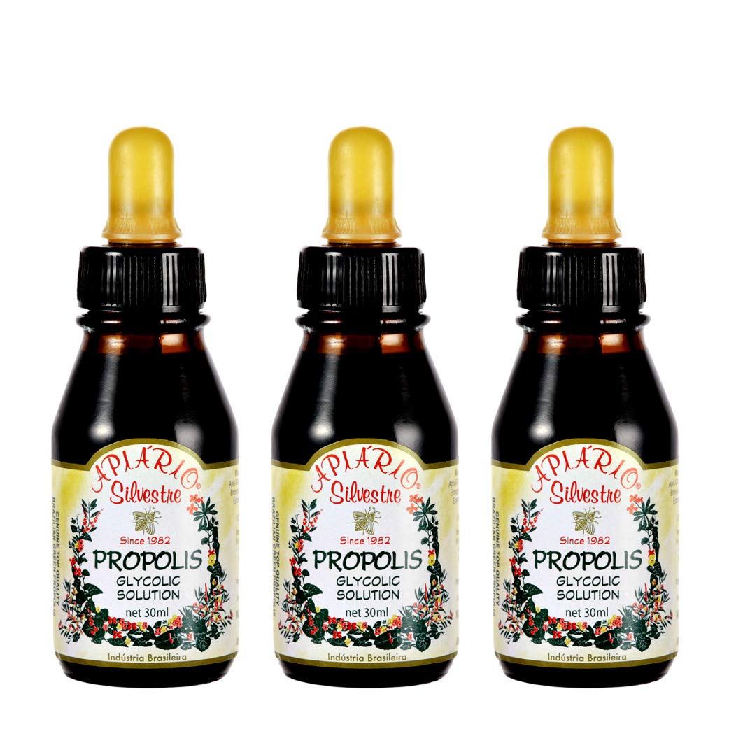 Apiario Silvestre green propolis extract bottle 3-pack highlighting label and purity.
