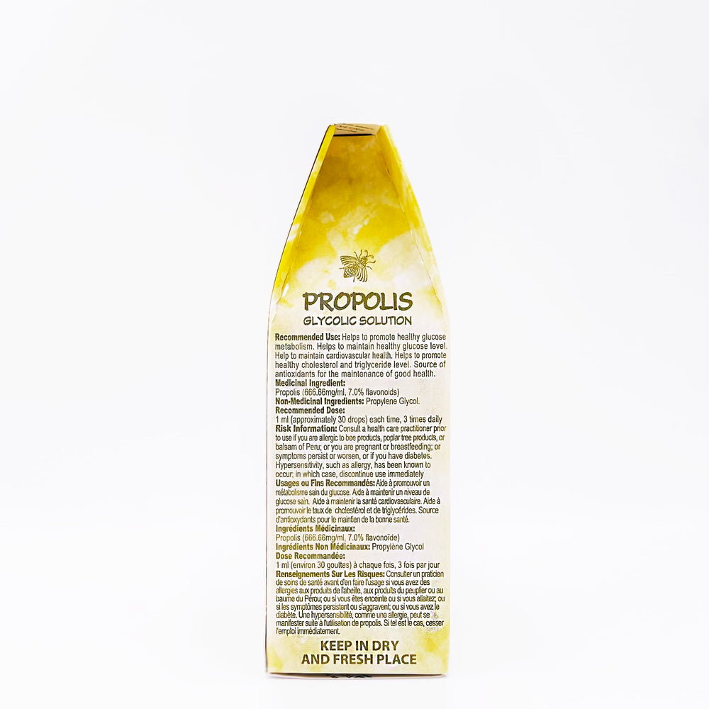 Apiario Silvestre Green Propolis color close-up showing rich extract