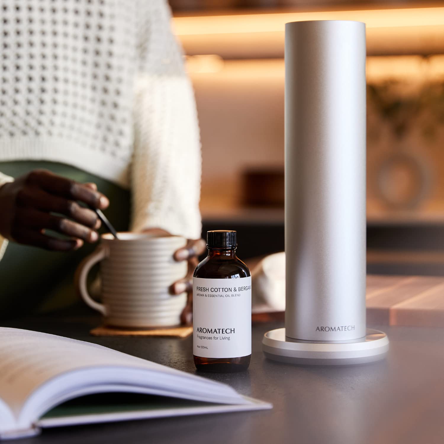 AromaTech Fresh Cotton Bergamot bottle label highlighting premium essential oil blend.