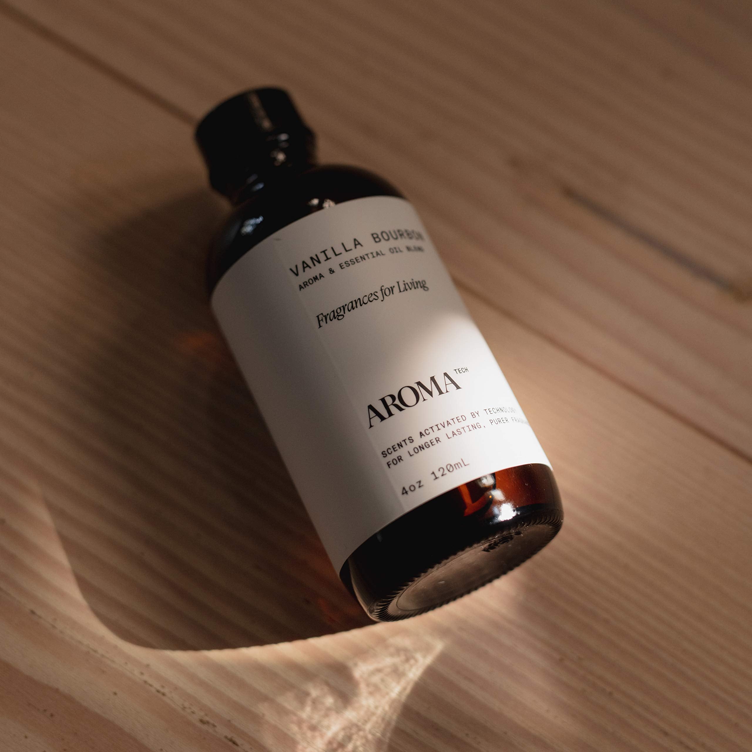 AromaTech Vanilla Bourbon packaging box, USA-made premium aromatherapy.