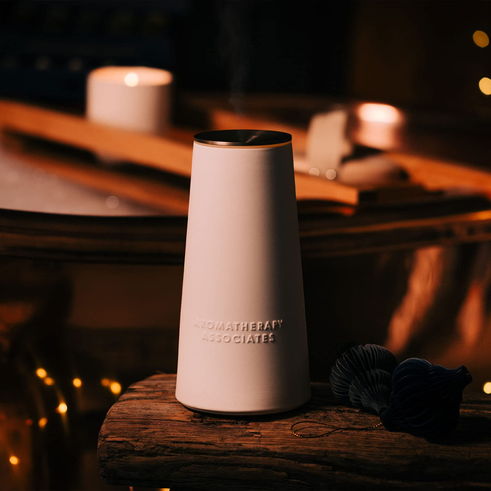 Up to 18 hours of aroma on a single charge