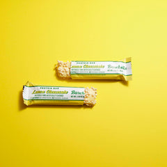 Barebells Lemon Cheesecake bar nutrition panel emphasizing 20g protein per bar.