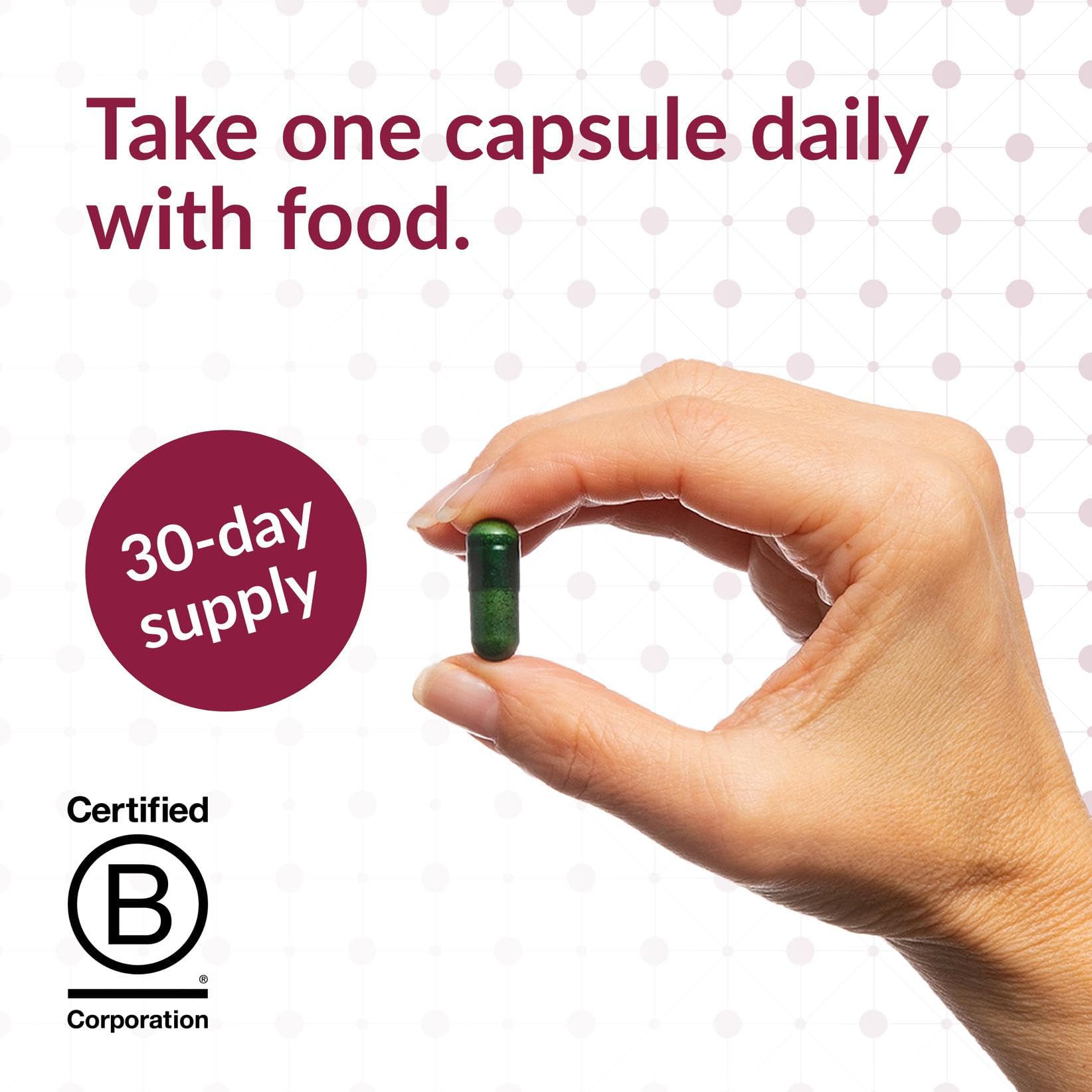 Bariatric Advantage Ultra Solo Without Iron capsule close-up shows easy-to-swallow design