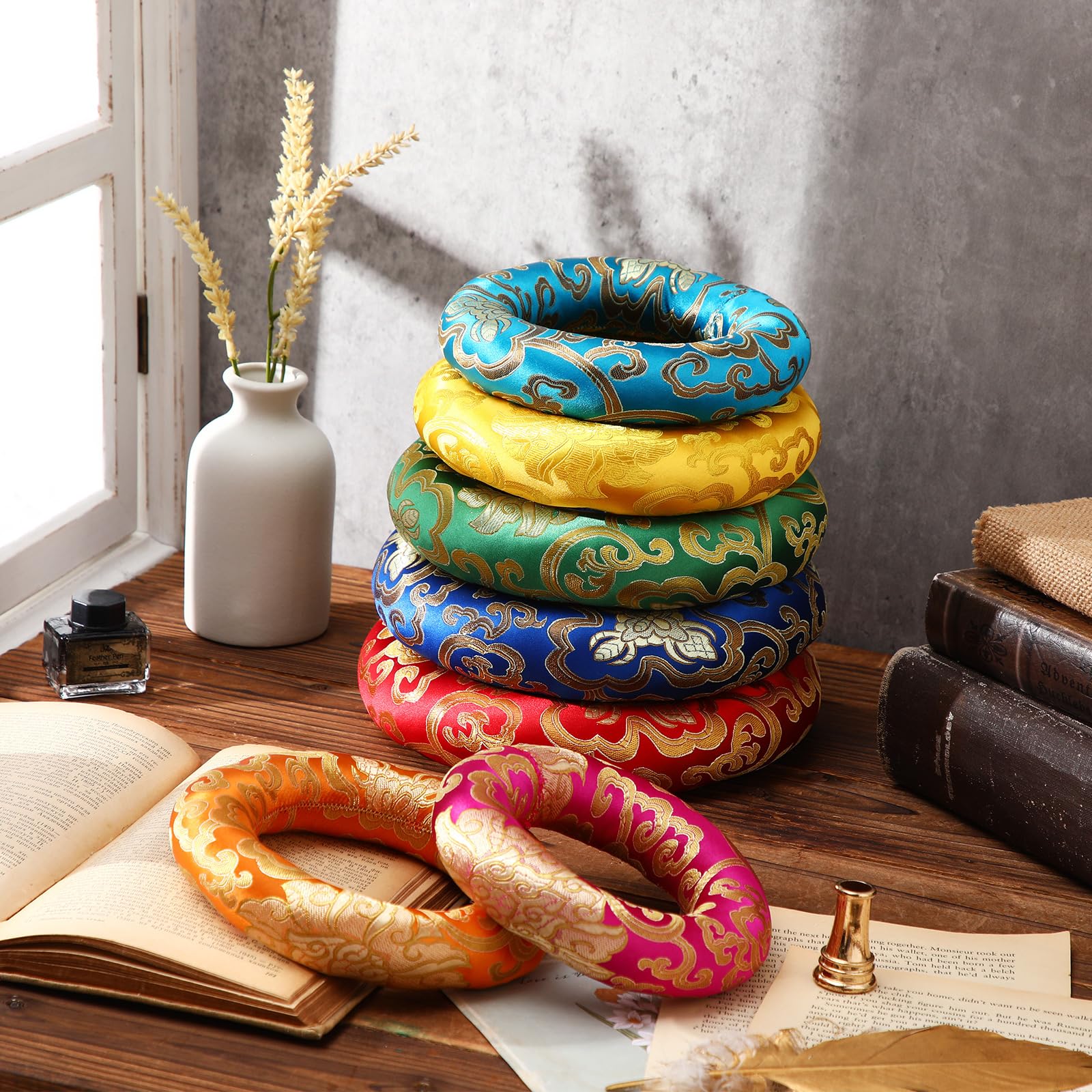 Barydat silk singing bowl cushion 21 cm provides sturdy support for large bowls during play.