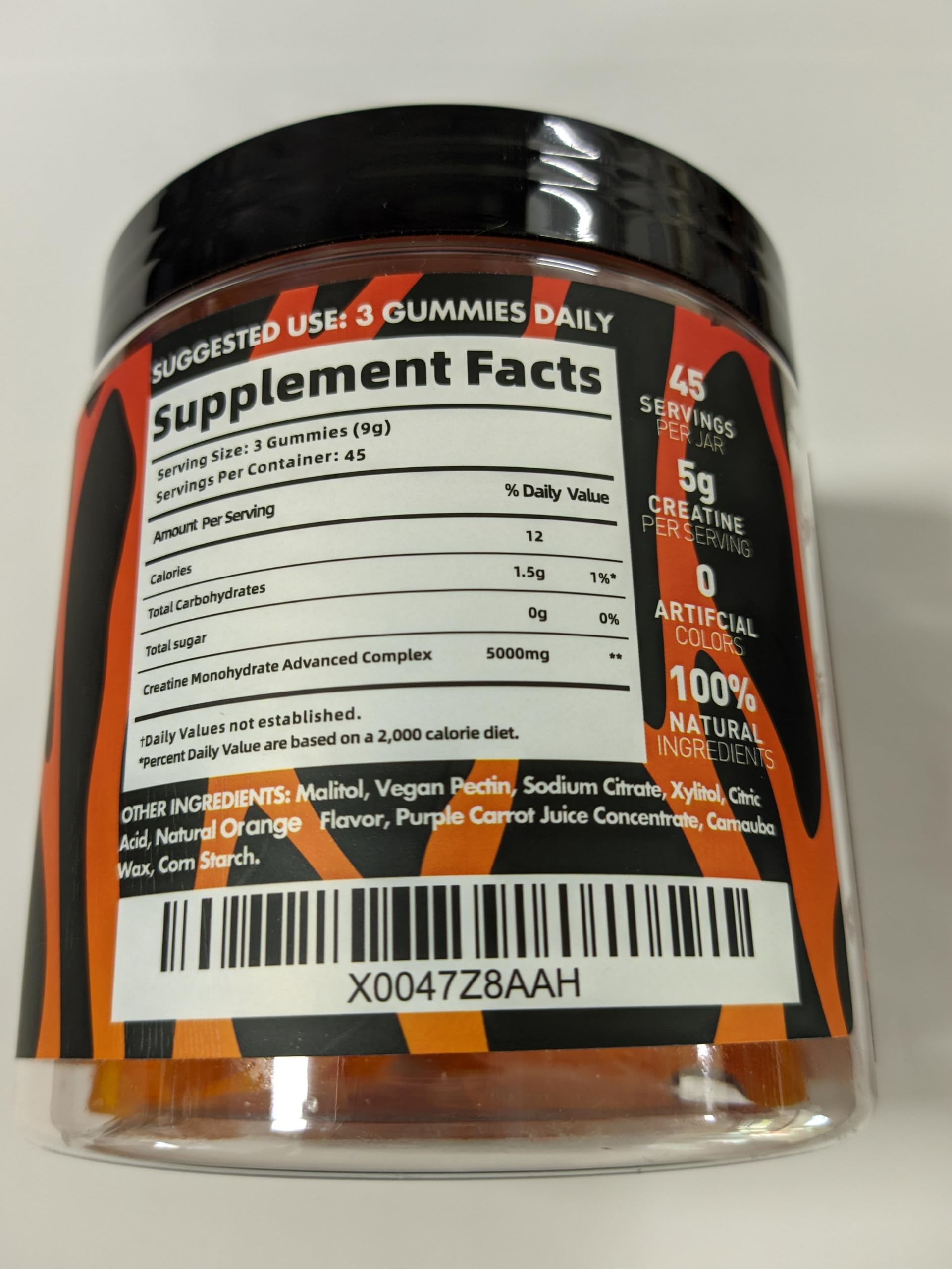 BEAST BITES Nutrition Creatine Monohydrate Gummies packaging illustration with vegan and sugar-free icons for clean ingredients
