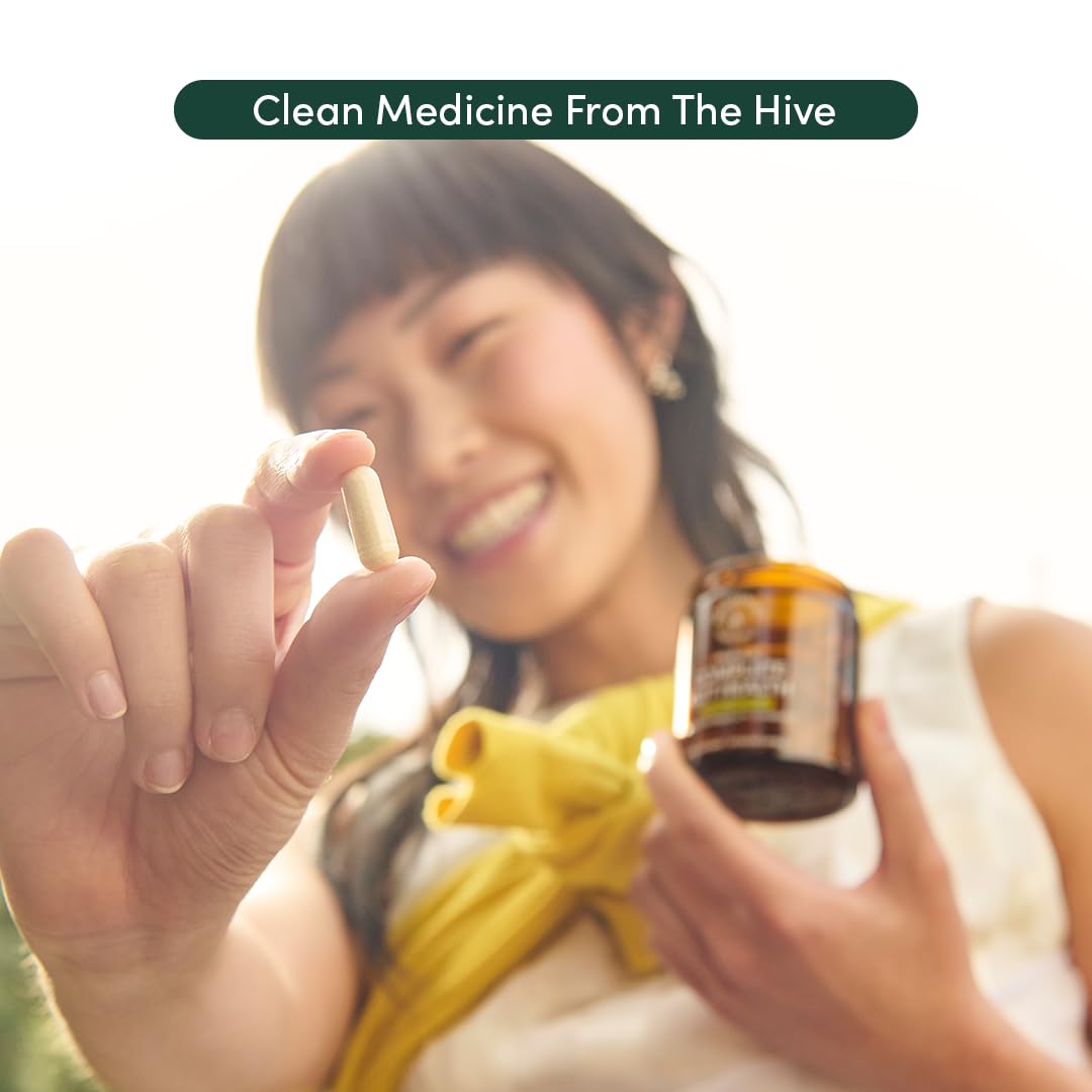 Beekeeper’s Naturals Complete Gut Health in action for real-life routine.