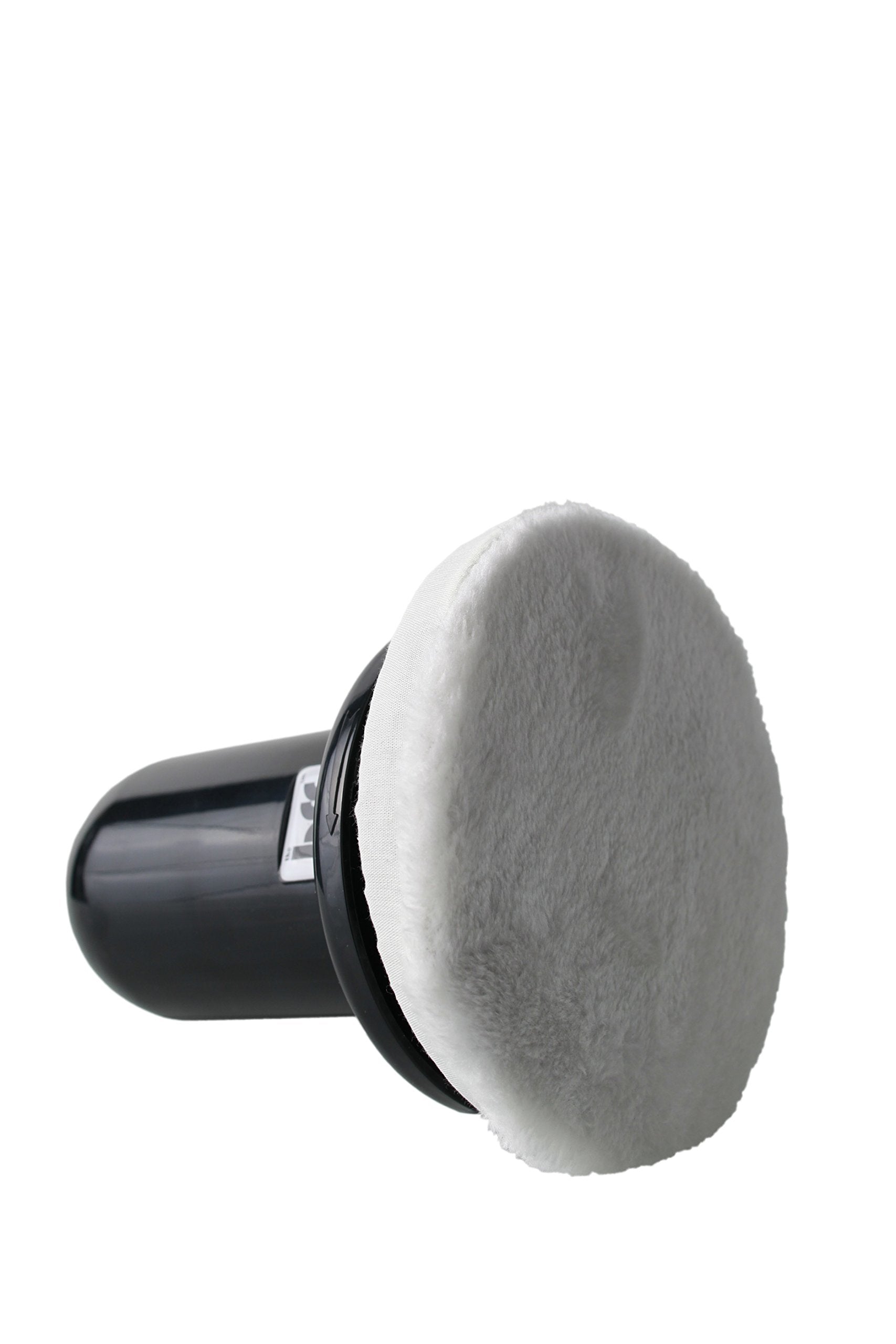 The BFF Pro Black rotating foam-disc in action for fascia and muscle relief.