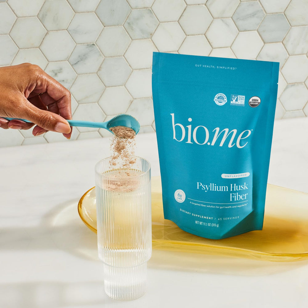 Bio.me Psyllium husk mixed in beverage for digestion.