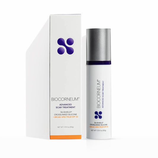 BIOCORNEUM bottle and nozzle for simple daily scar care.