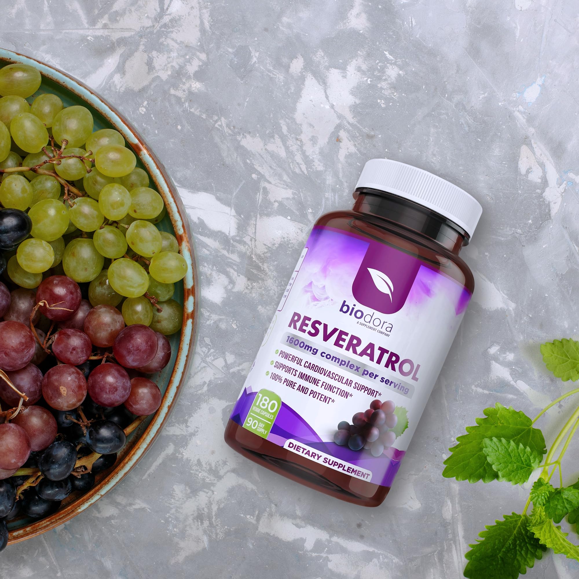 Biodora Resveratrol 1600mg quercetin flavonoids promoting healthy blood flow.