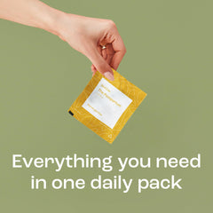 bird&be Postpartum pour action illustrating easy daily consumption.