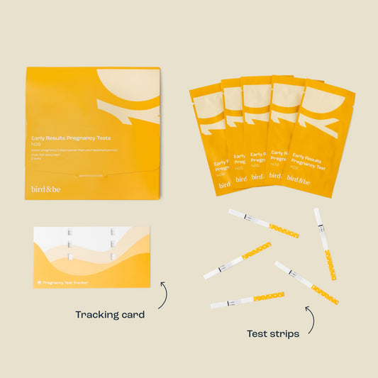 Bird&Be test strip dipping action for easy at-home use.