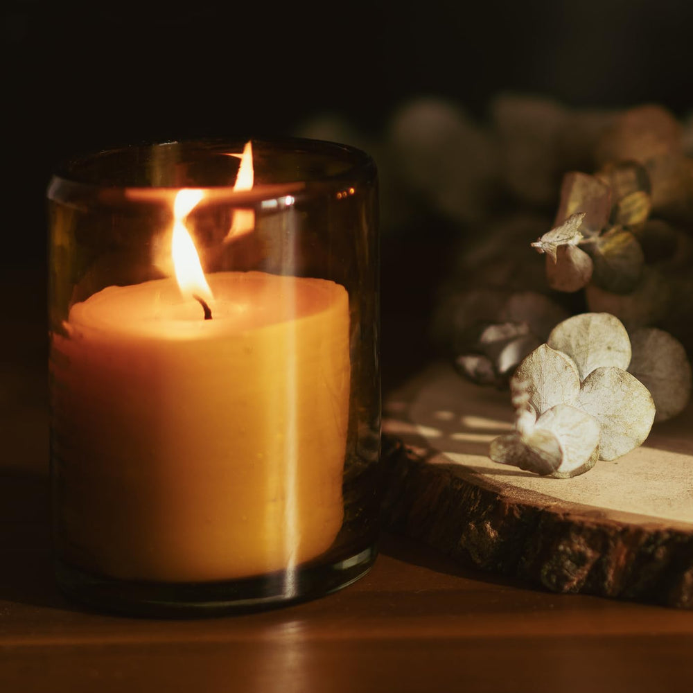 Bluecorn Beeswax 40-hour burn time ideal for dinners and gatherings.