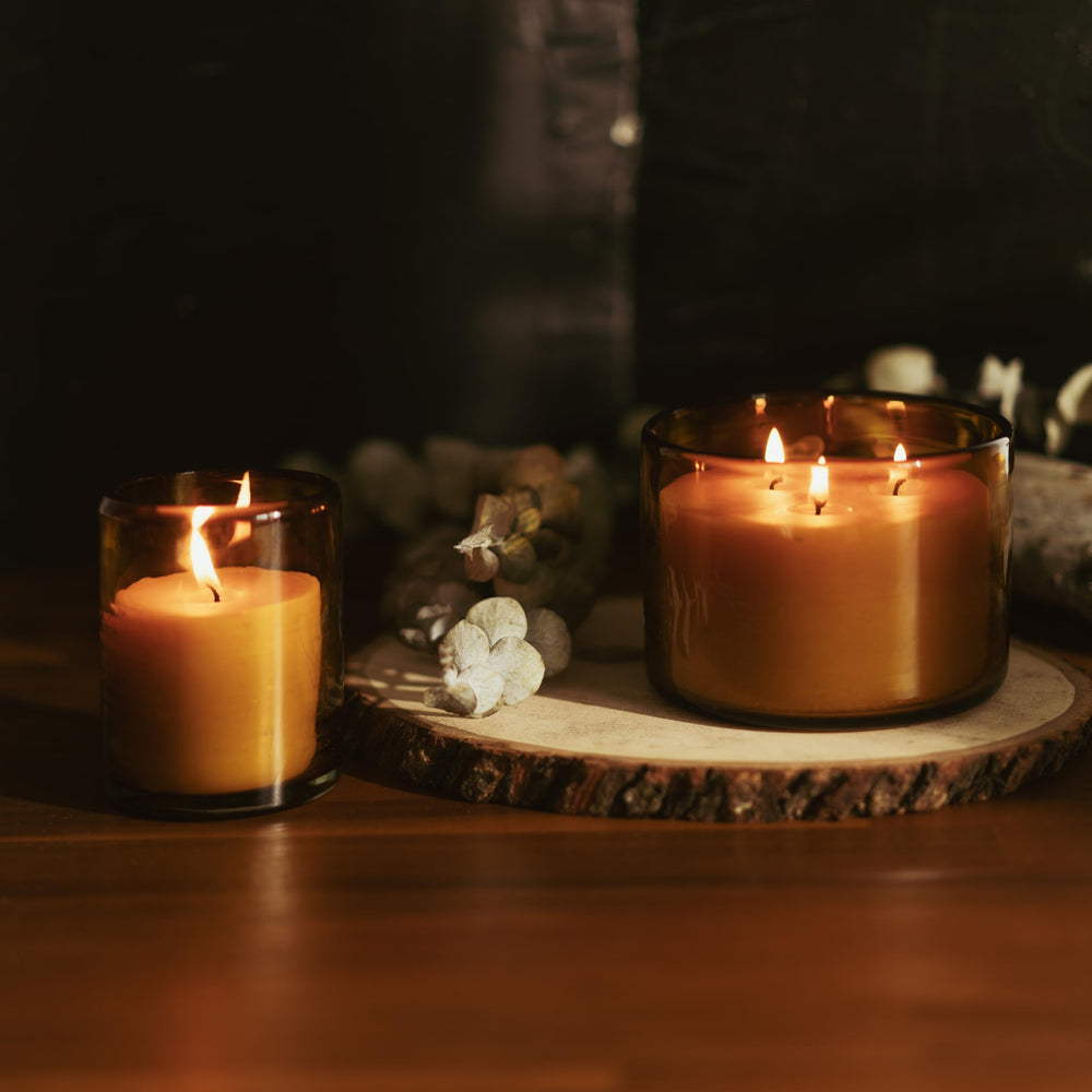 Bluecorn Beeswax candle with natural cotton wicks delivers clean burn.