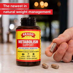 Bragg Metabolism Support capsules on packaging, highlighting 750 mg acetic acid and botanicals.