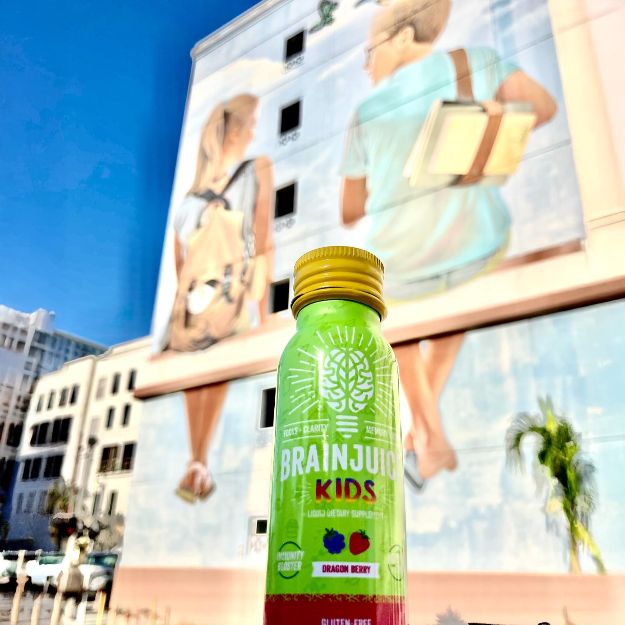 BrainJuice Kids dragon berry flavor close-up with natural sweetness