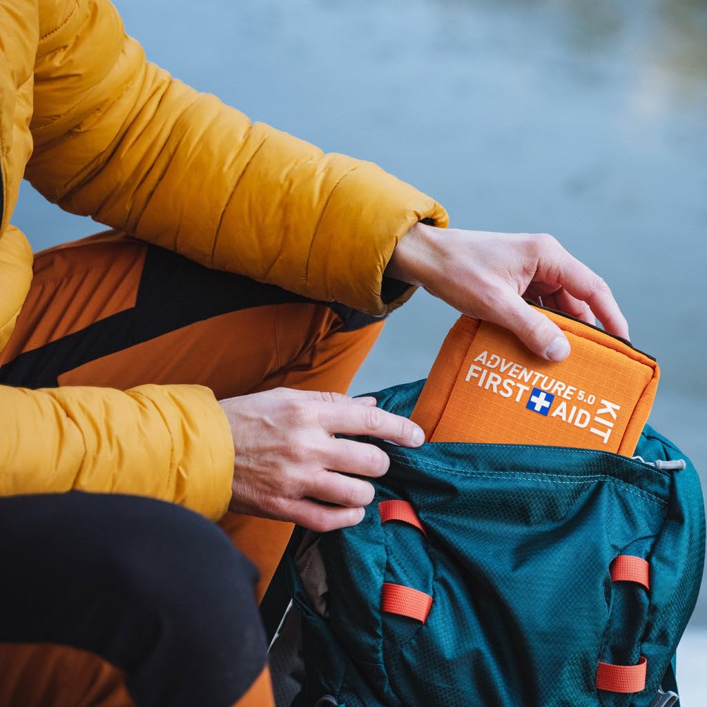 BrightCare Adventure 5.0 case open with organized interior for fast item retrieval.