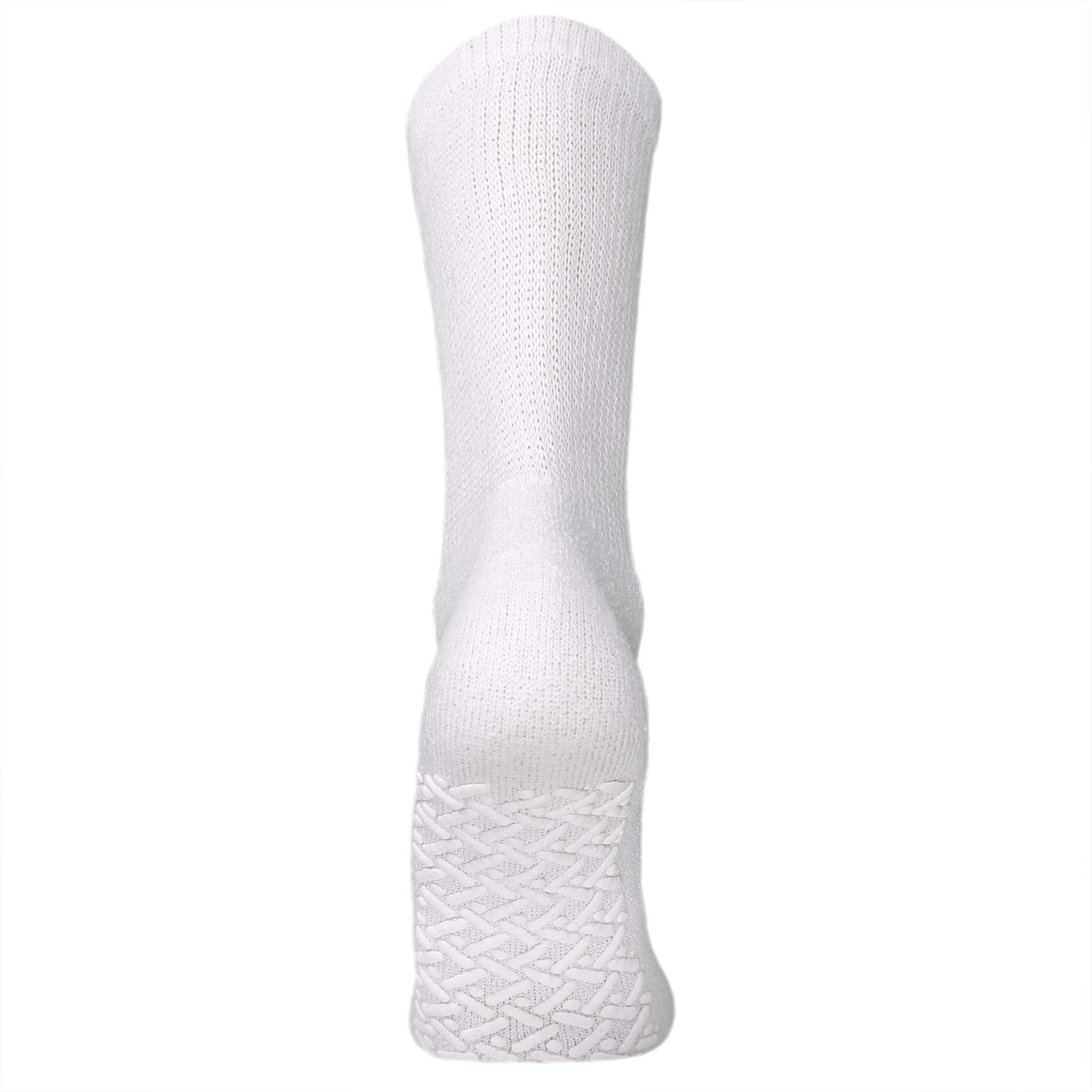 Brooklyn Socks moisture-wicking fabric keeps feet cool and dry.
