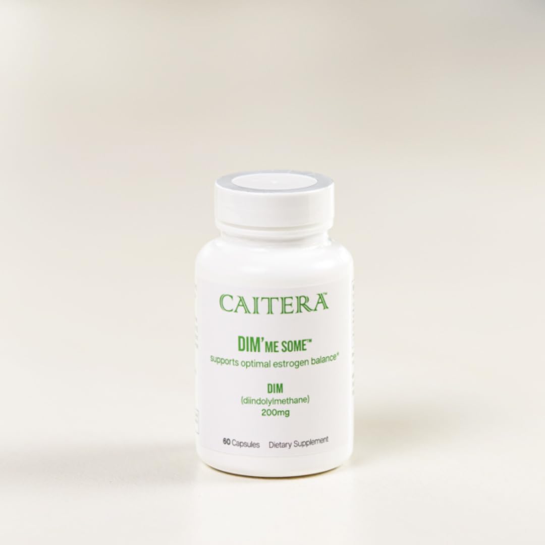 Caitera DIM'me Some capsules close-up showing small tasteless tablets.