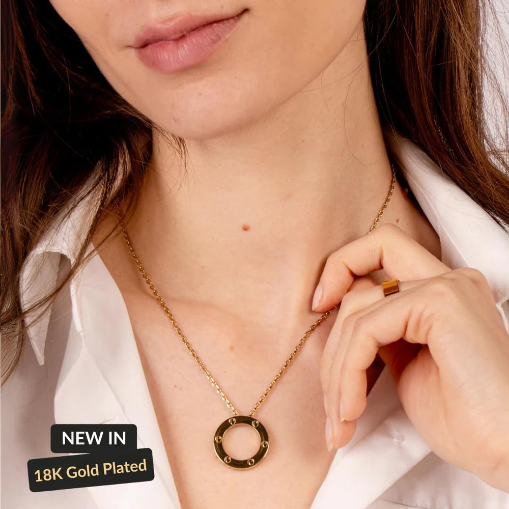 CALMI 18K gold-plated finish adds elegant shine to the pendant.