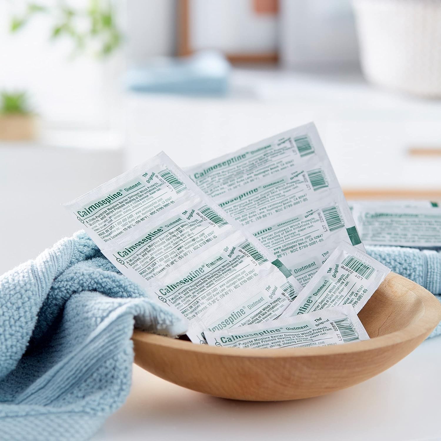 Calmoseptine ointment applied to skin to soothe irritation.