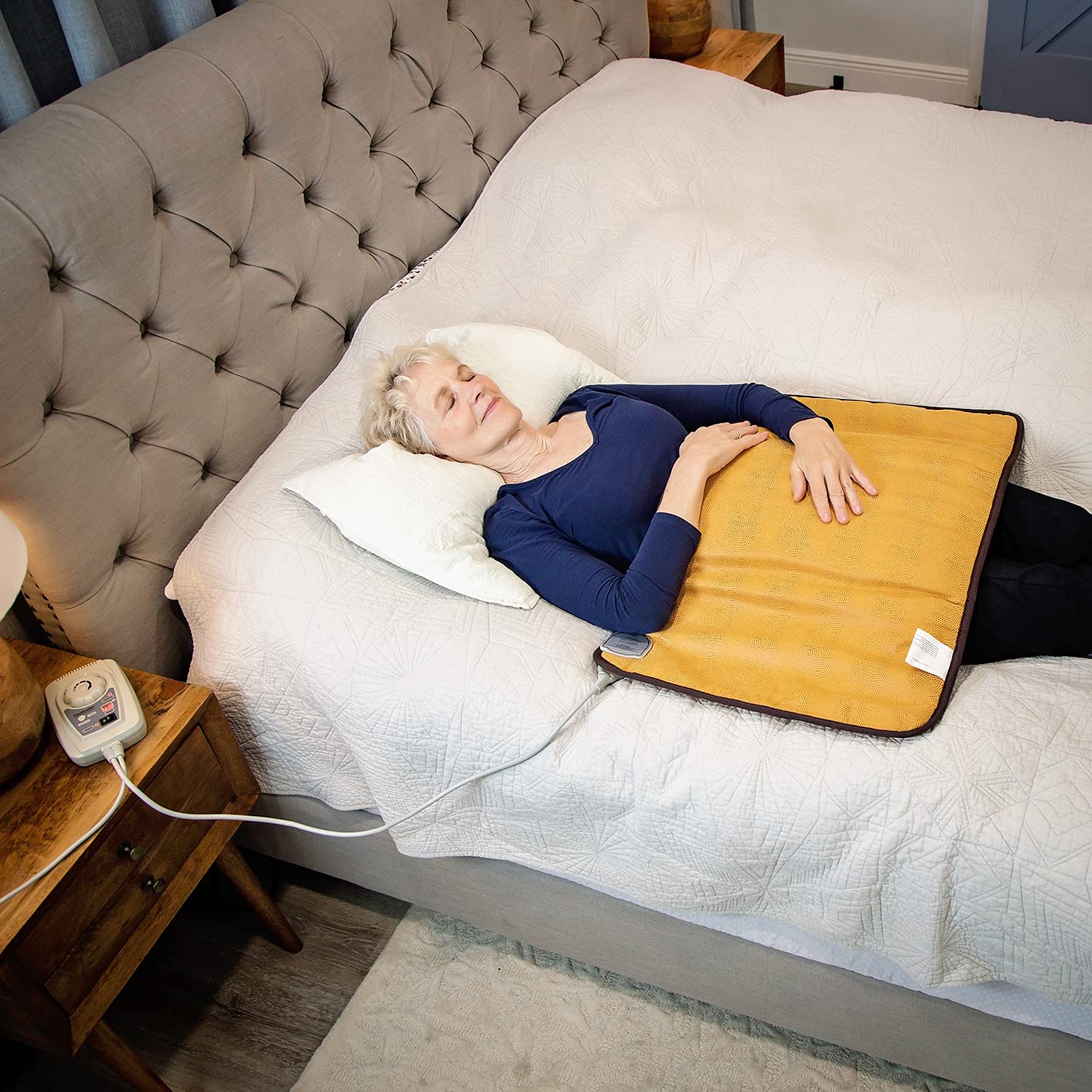 Charmed FIR Mats adjustable temperature control highlights personalized warmth options.