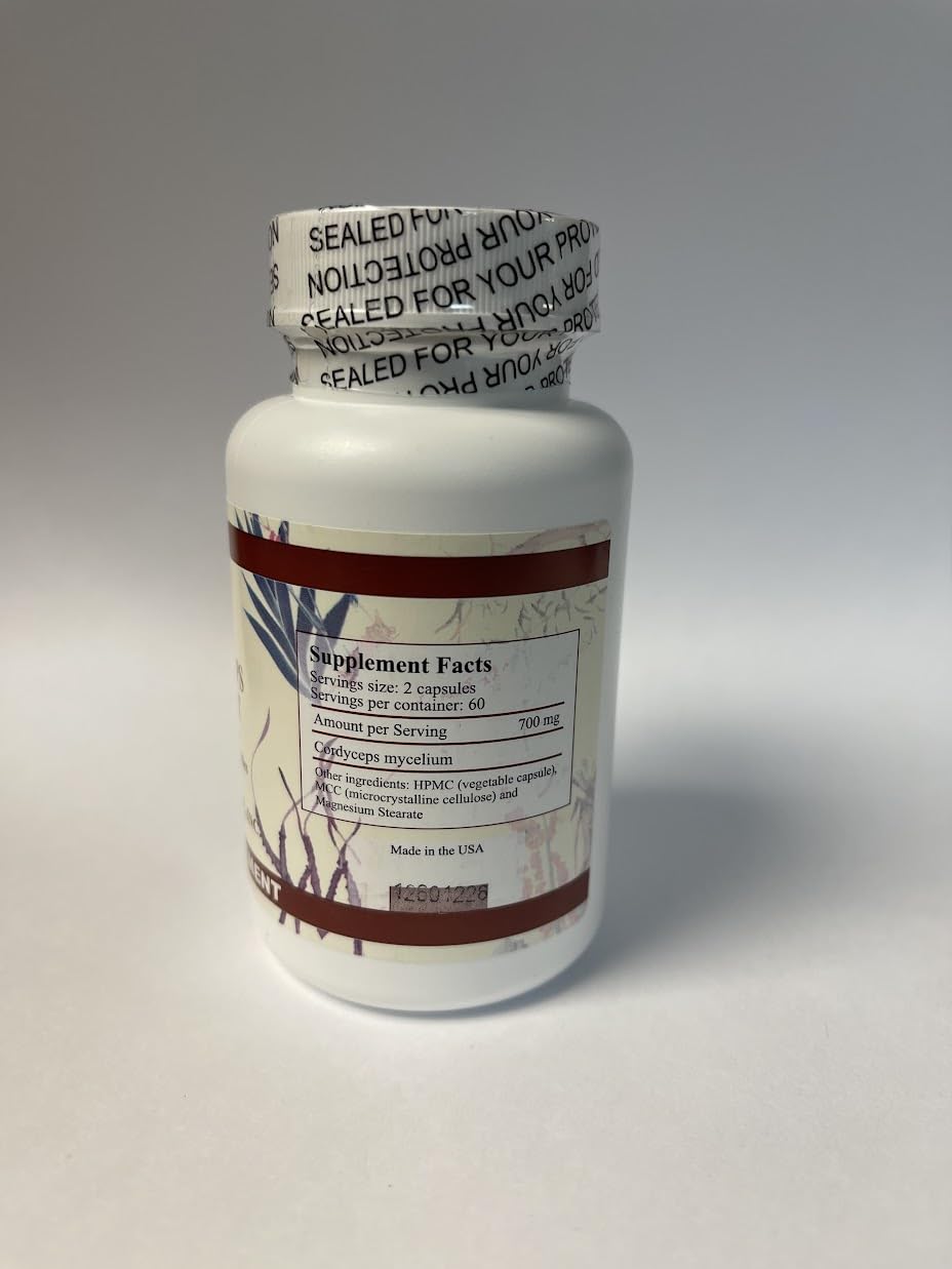 Chi's Enterprise Cordyceps Extract label close-up showing premium formula and purity