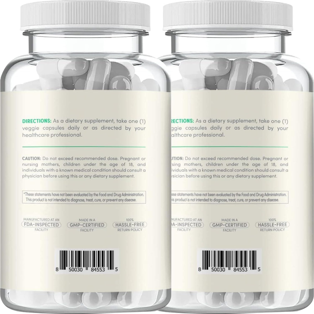 Close-up of Clear Formulas capsules highlighting flush-free B3 for comfortable daily use