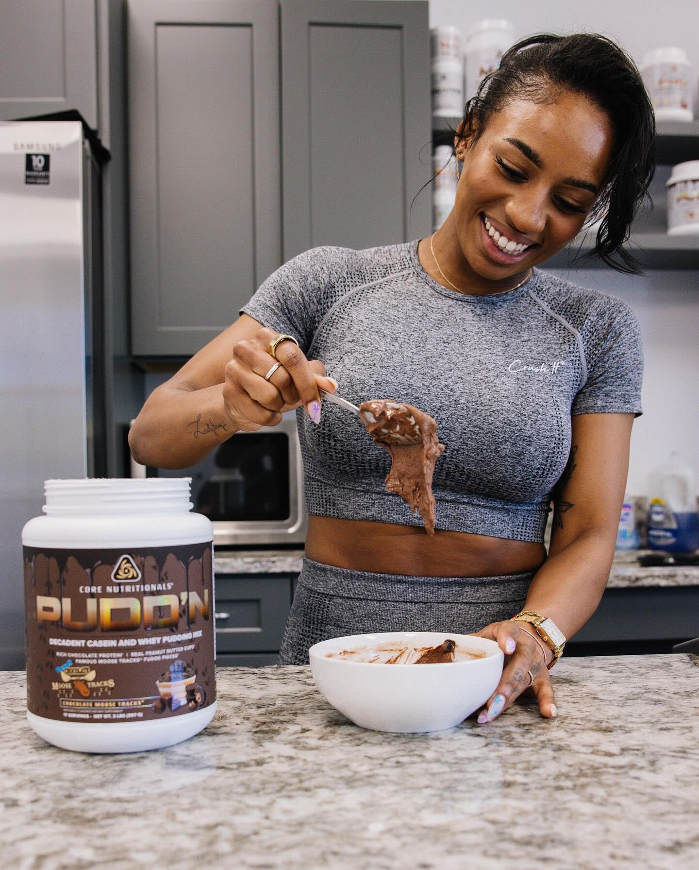 Core Nutritionals Pudd'n Moose Tracks tub highlighting 17 servings and 20g protein per serving.