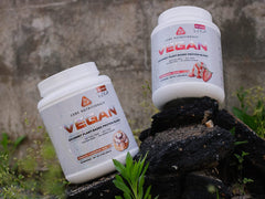 Pouring a creamy Core VEGAN shake with Peanut Butter Pie flavor.