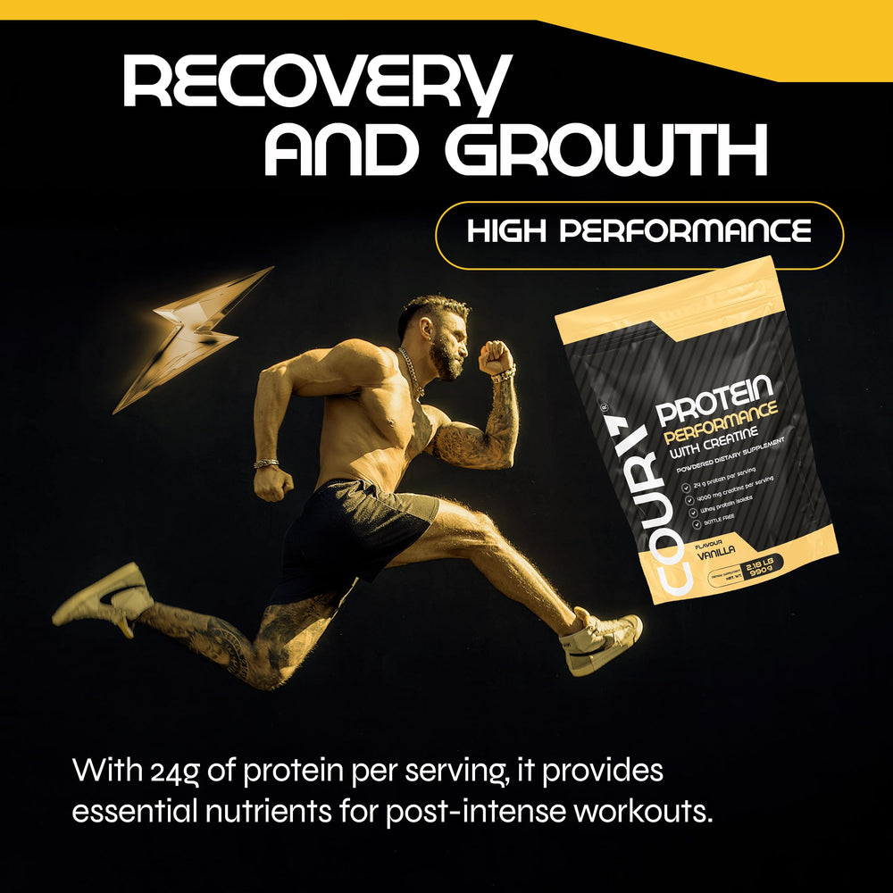 COURA Protein Performance 990g glass shake reveals creamy vanilla texture.