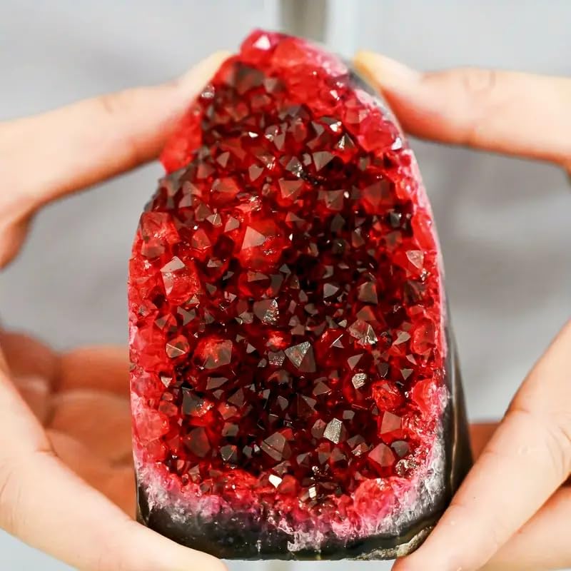 CrystalHola raw-stone exterior texture emphasizes natural rugged beauty