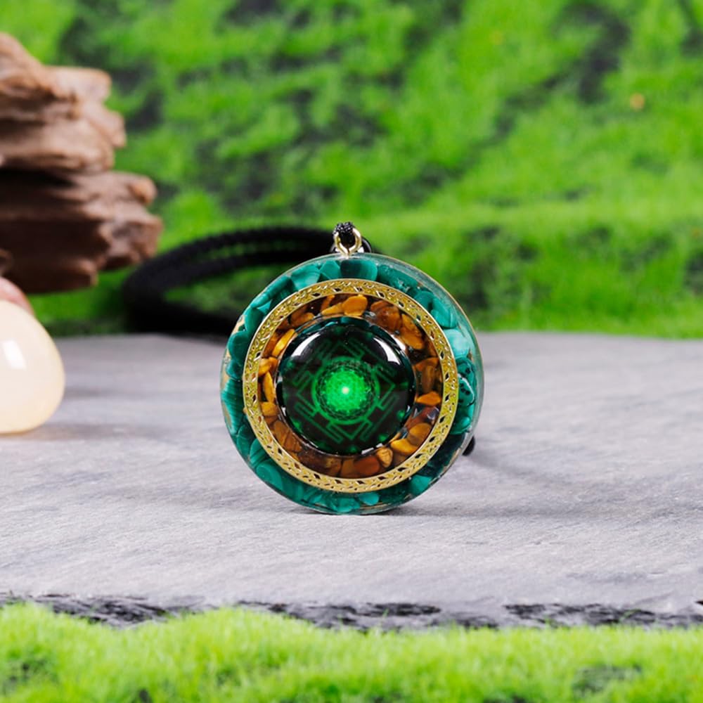 Day Day Up malachite stone necklace for positive energy and style