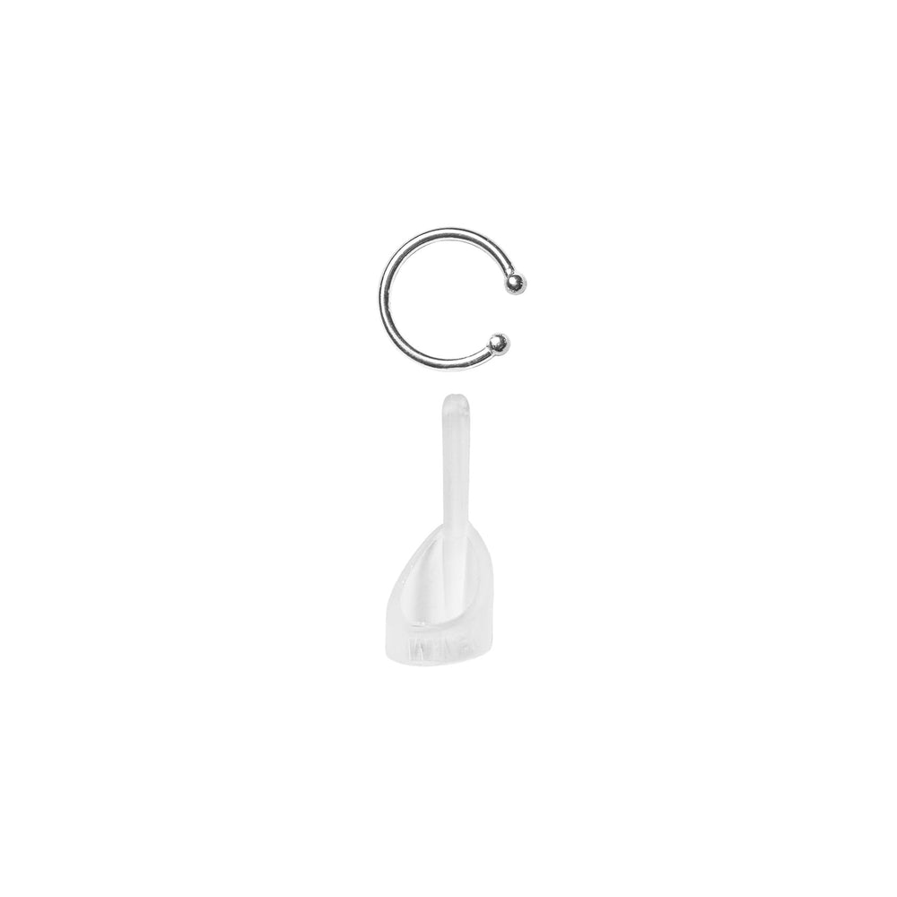Deafmetal universal cuff adjusts to fit all ear shapes and sizes for comfort.