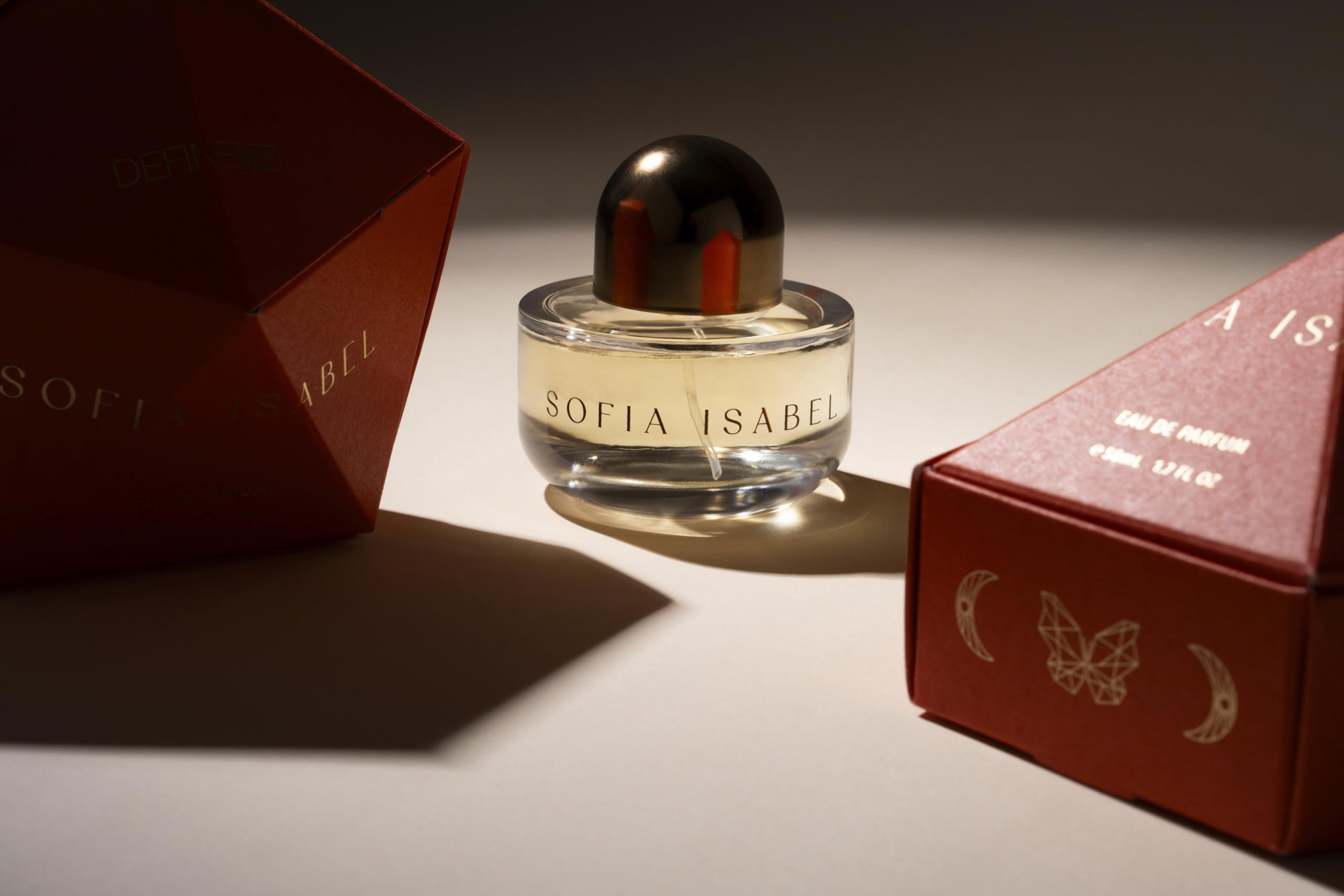 DefineMe Sofia Isabel packaging highlights vegan cruelty-free values