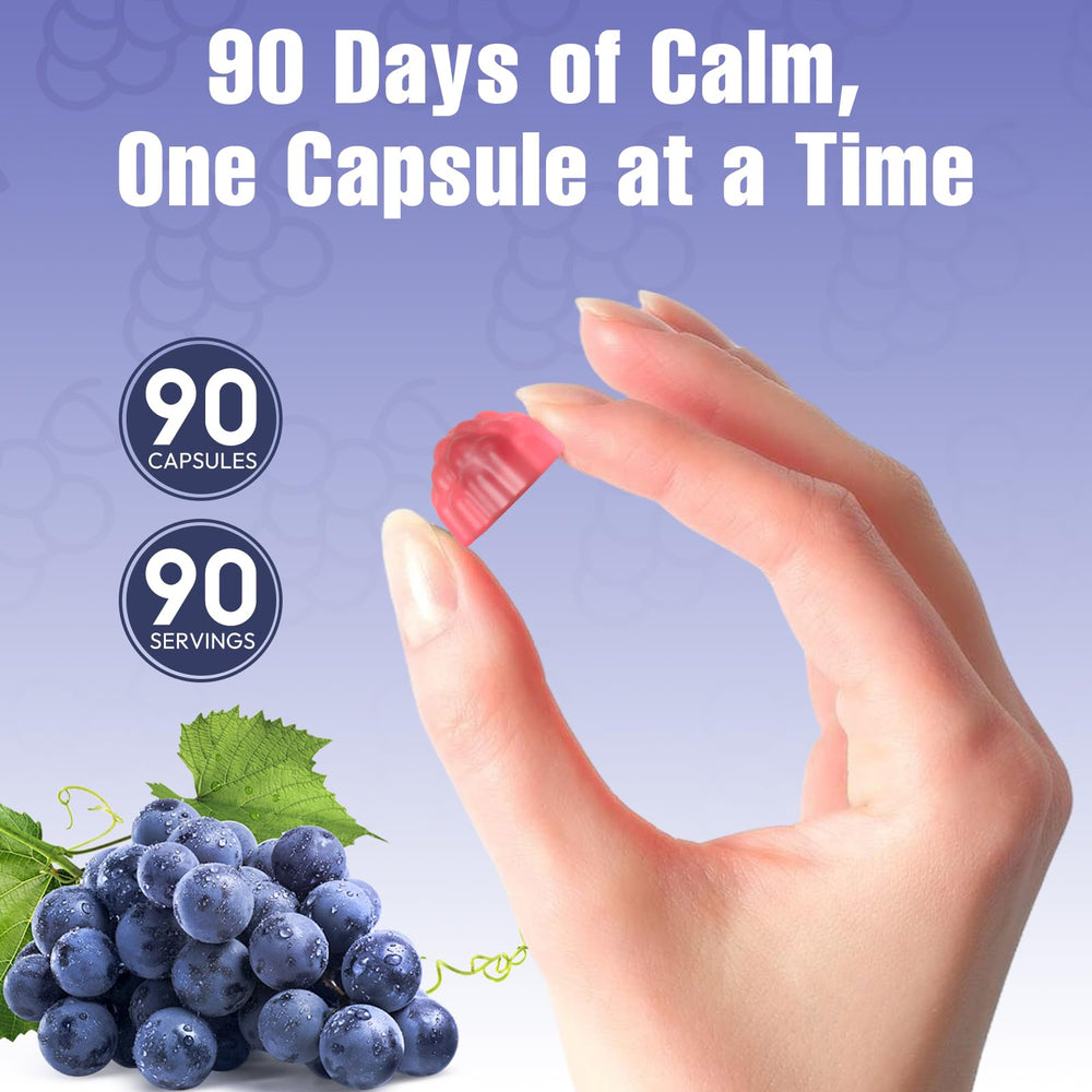 The DIAYAC Magnesium Complex Gummies grape close-up highlights texture and flavor.