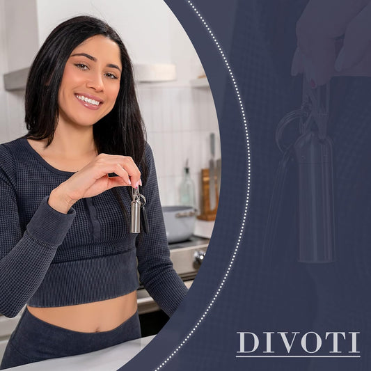 Divoti pill fob carabiner clip enables quick attachment to bags.