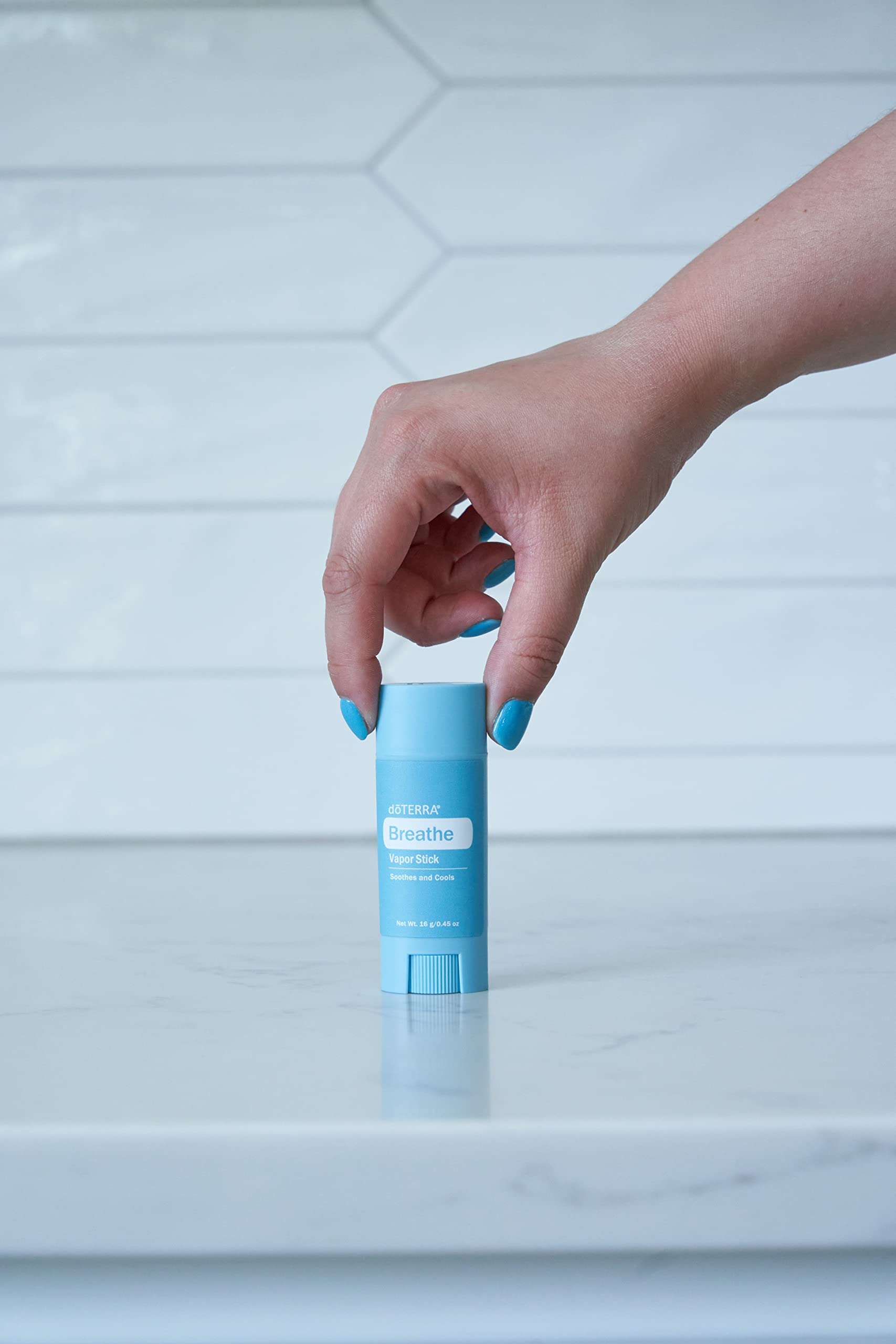 doTERRA Breathe Vapor Stick provides a cooling sensation for refreshed airways